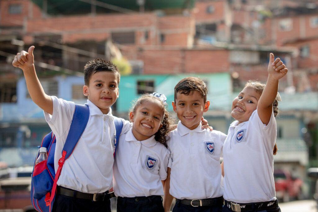 Navegue pela Categoria de Educação